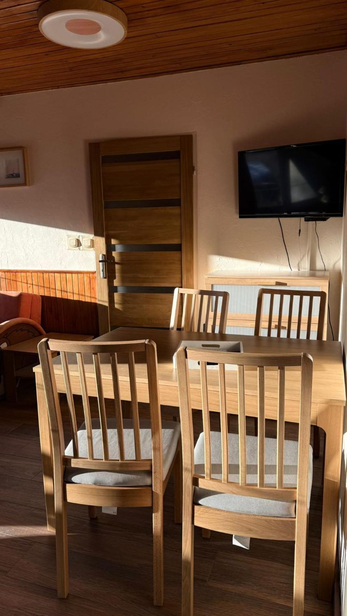 Willa Asia - Apartamenty Szklarska Poręba Rum bild