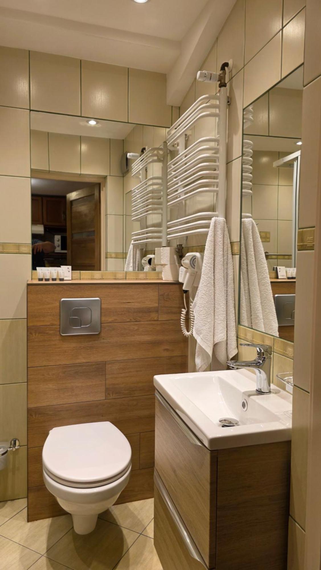Willa Asia - Apartamenty Szklarska Poręba Rum bild